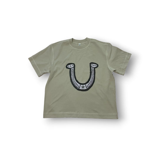 horseshoe boxy tee