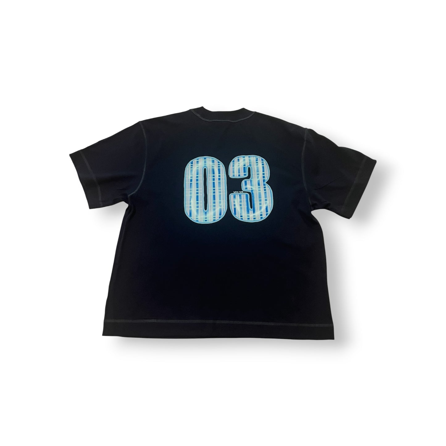 03 plaid logo boxy tee